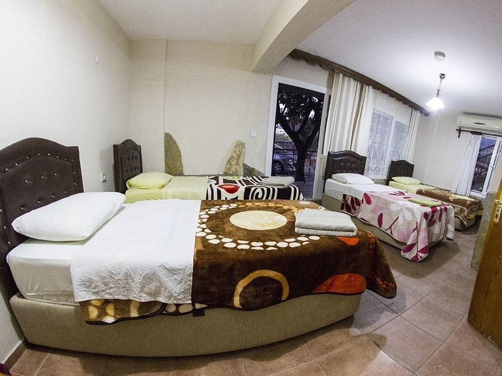 Atillas Getaway Selçuk Exterior photo