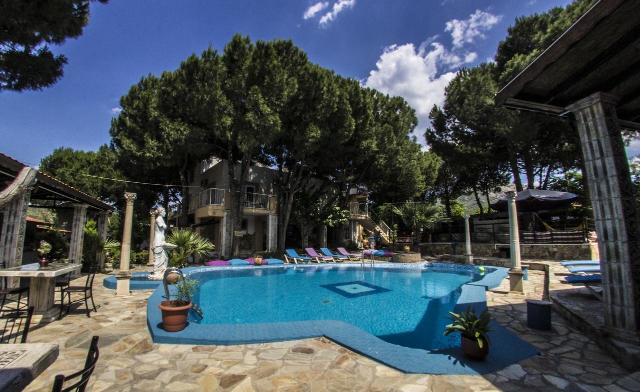 Atillas Getaway Selçuk Exterior photo
